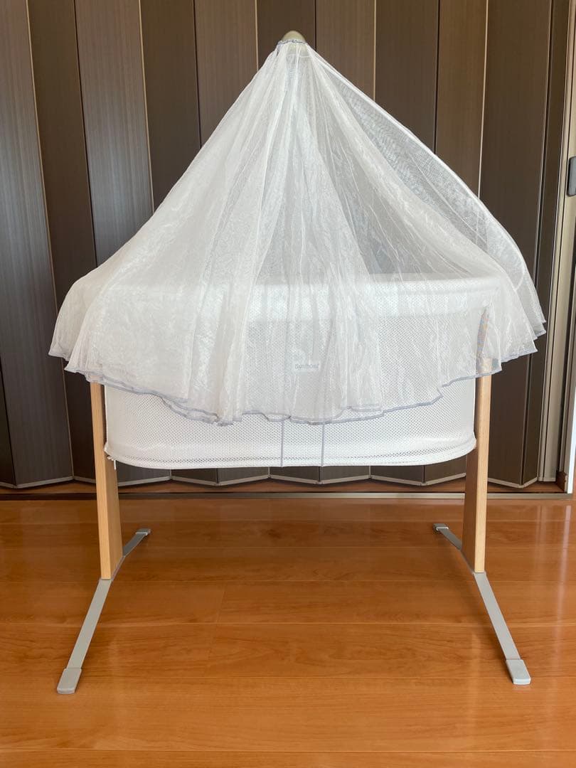 ベビービョルン　クレードルハーモニー