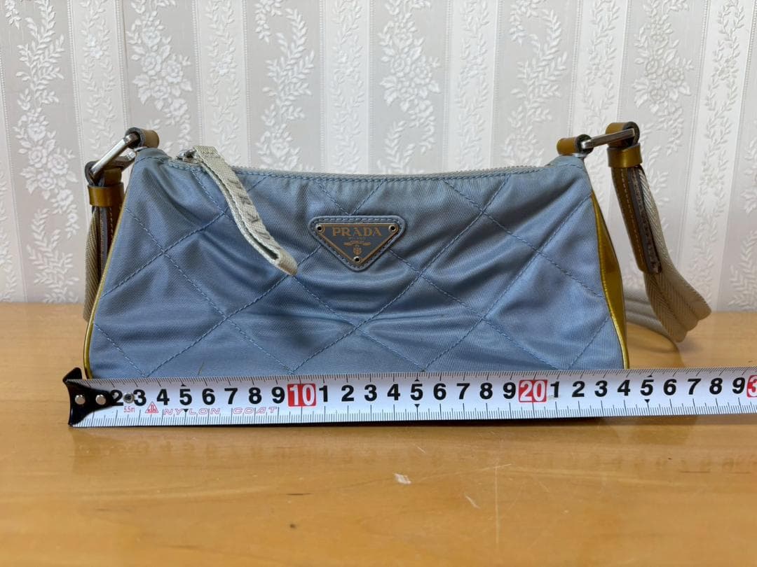 稀少　PRADA　プラダ　キルティング　ショルダーバッグ　ナイロン