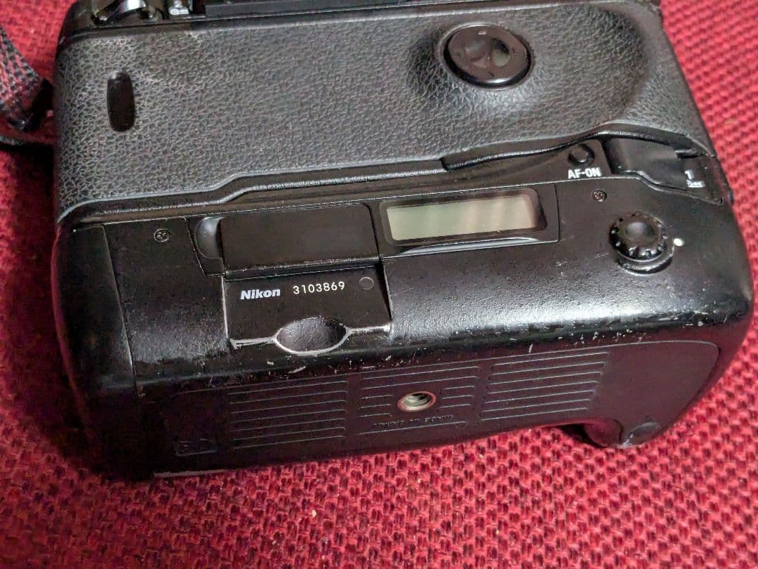 [整備済み］NikonニコンF5 　フィルムカメラ AE AF