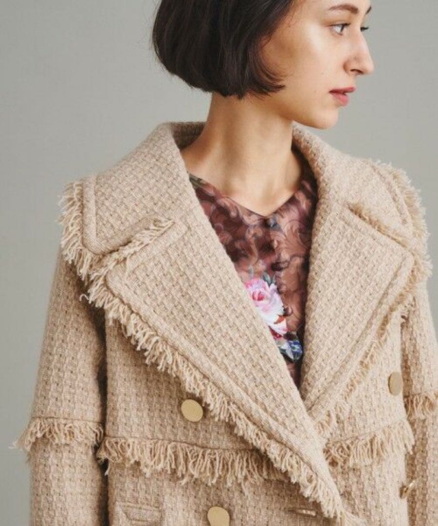 ◆ グレースコンチネンタル　ロービングフリンジコート ベージュ