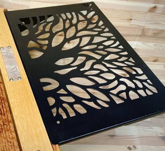 BLACK DESIGN ツリー柄アイアンプレート ※2枚セット