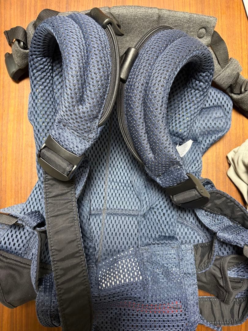 BABYBJÖRN HARMONY 抱っこ紐 ネイビーブルー