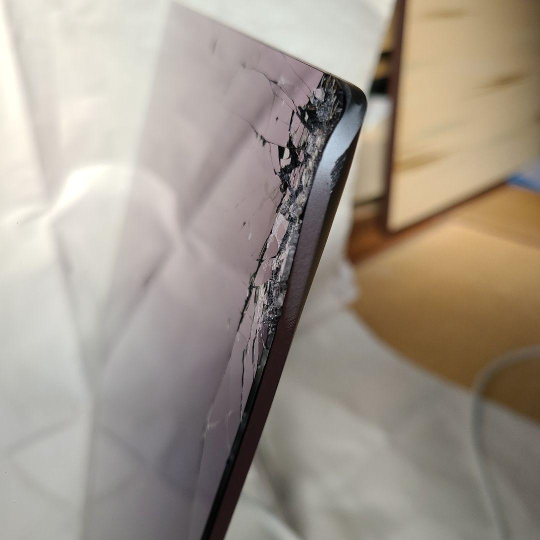 iMac 4K, 21.5-inch, 2019 A2116 1TB 画面割れ