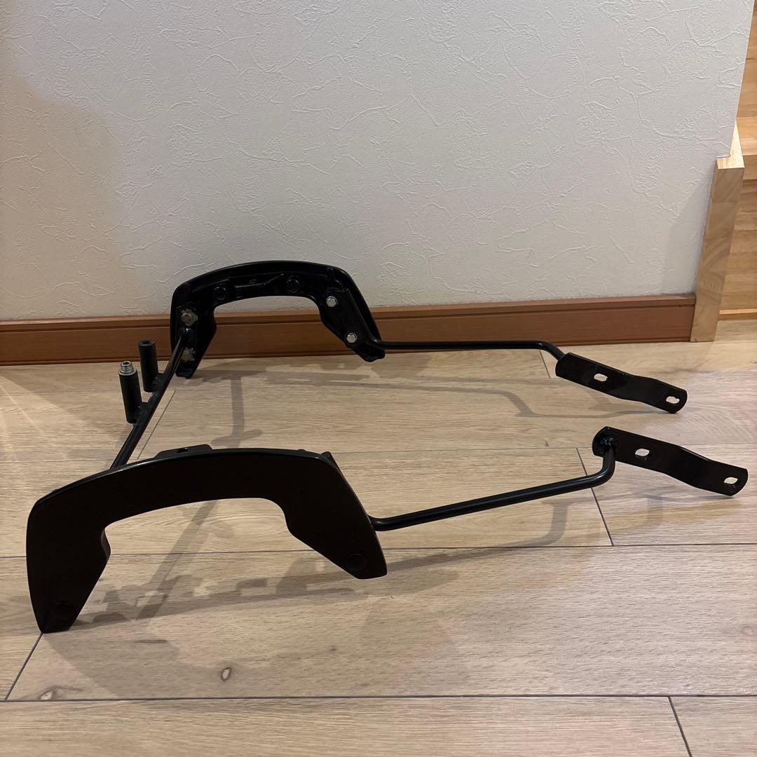 スズキ　SV650用　ヘプコ&ベッカーC-BOWホルダーのみ