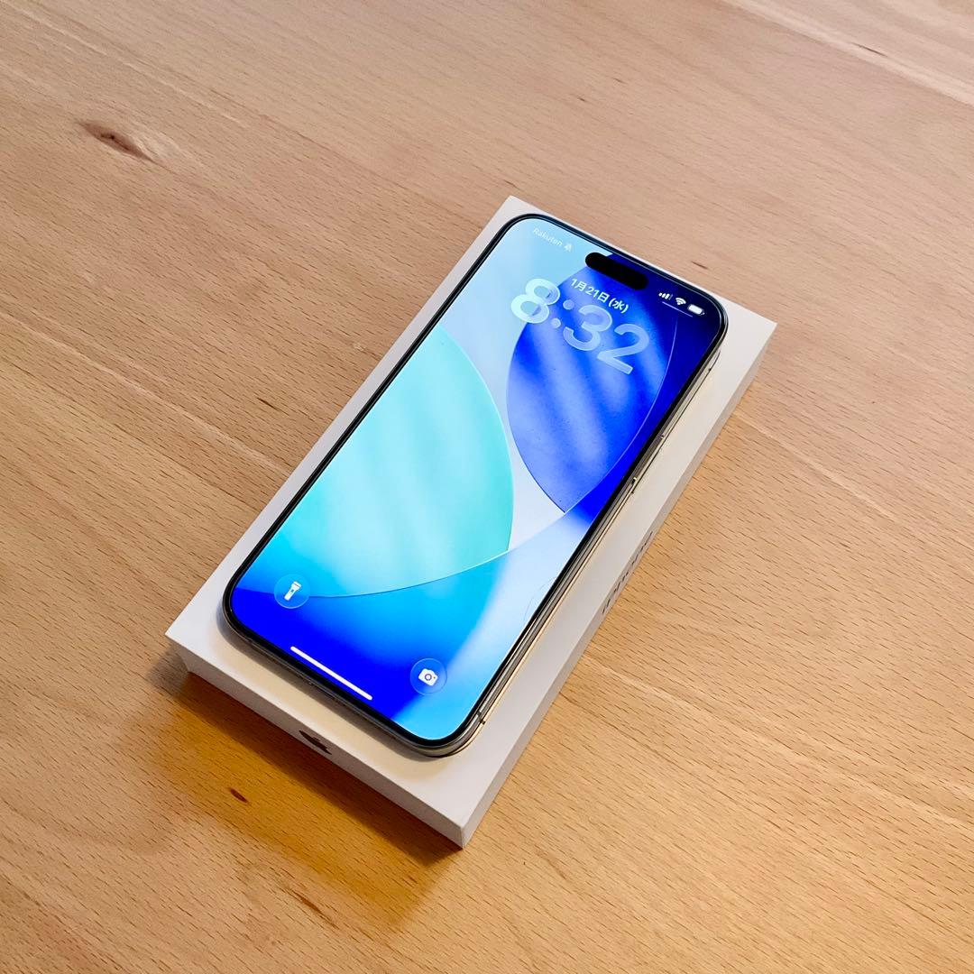 Z*a様 【極美品】iPhone 15 Pro Max 【256GB】