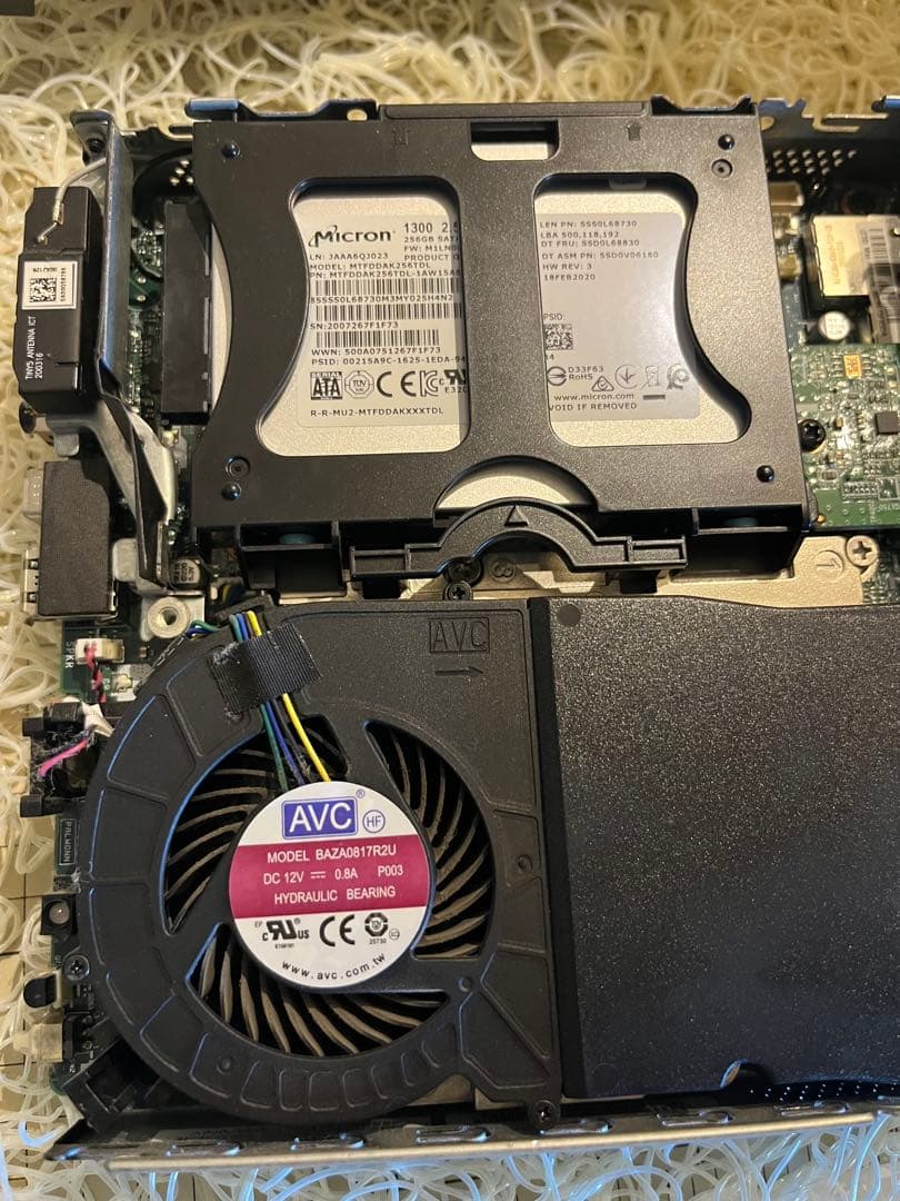 ThinkCentre レノボミニPC Intel i5-9600T 256GB