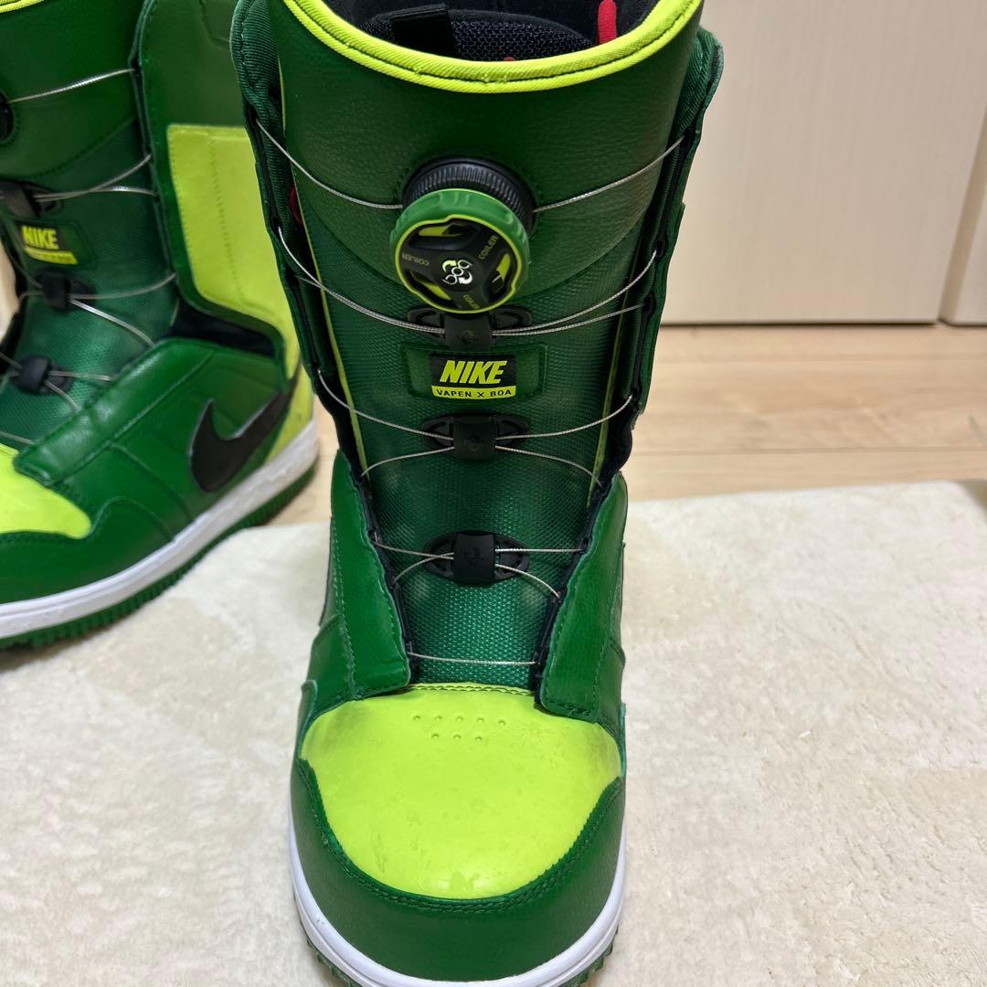 Nike スノーボードブーツ グリーン/イエロー