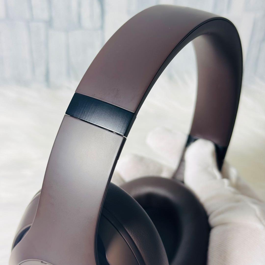 美品　Beats Studio Pro ディープブラウン