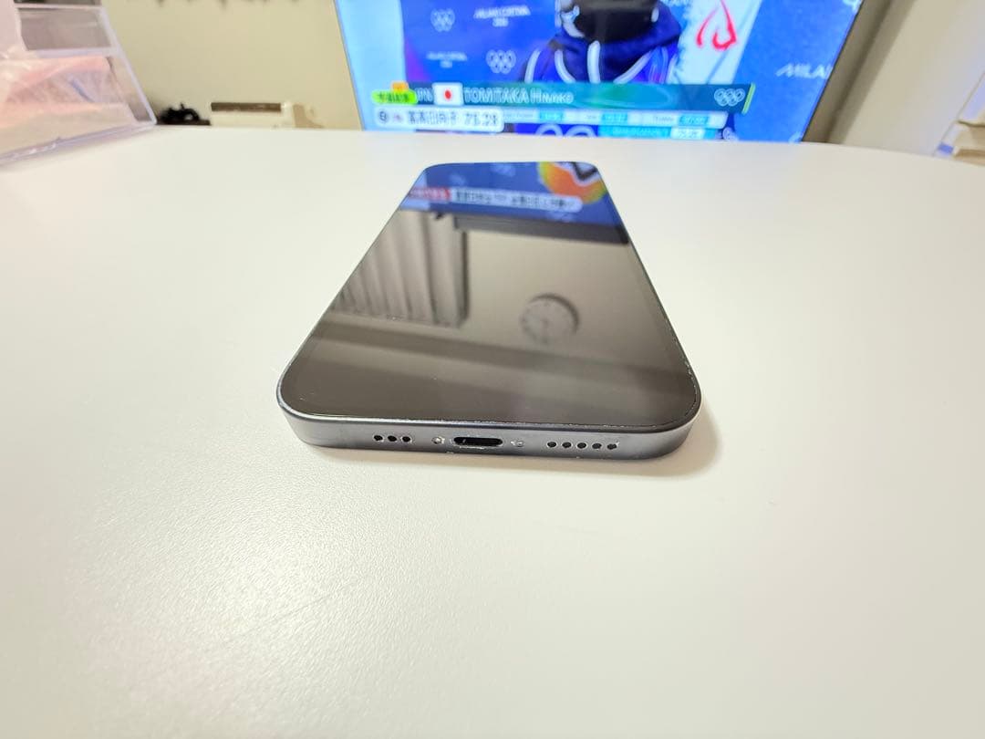 Apple iPhone 12 128GB SIMロックあり（au）