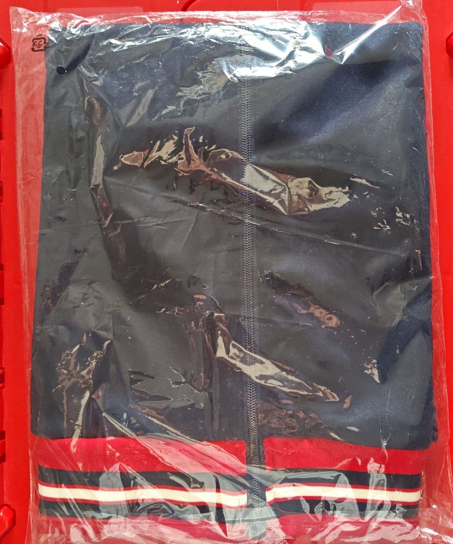 カープトラックジャケット（ネイビー）！Lサイズ！限定新グッズ完売品！