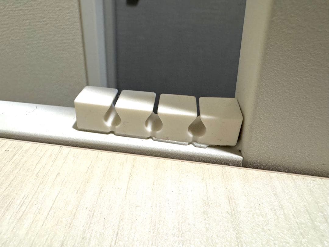 【らら】ニトリ 省スペースデスク(RB001 93 WW)