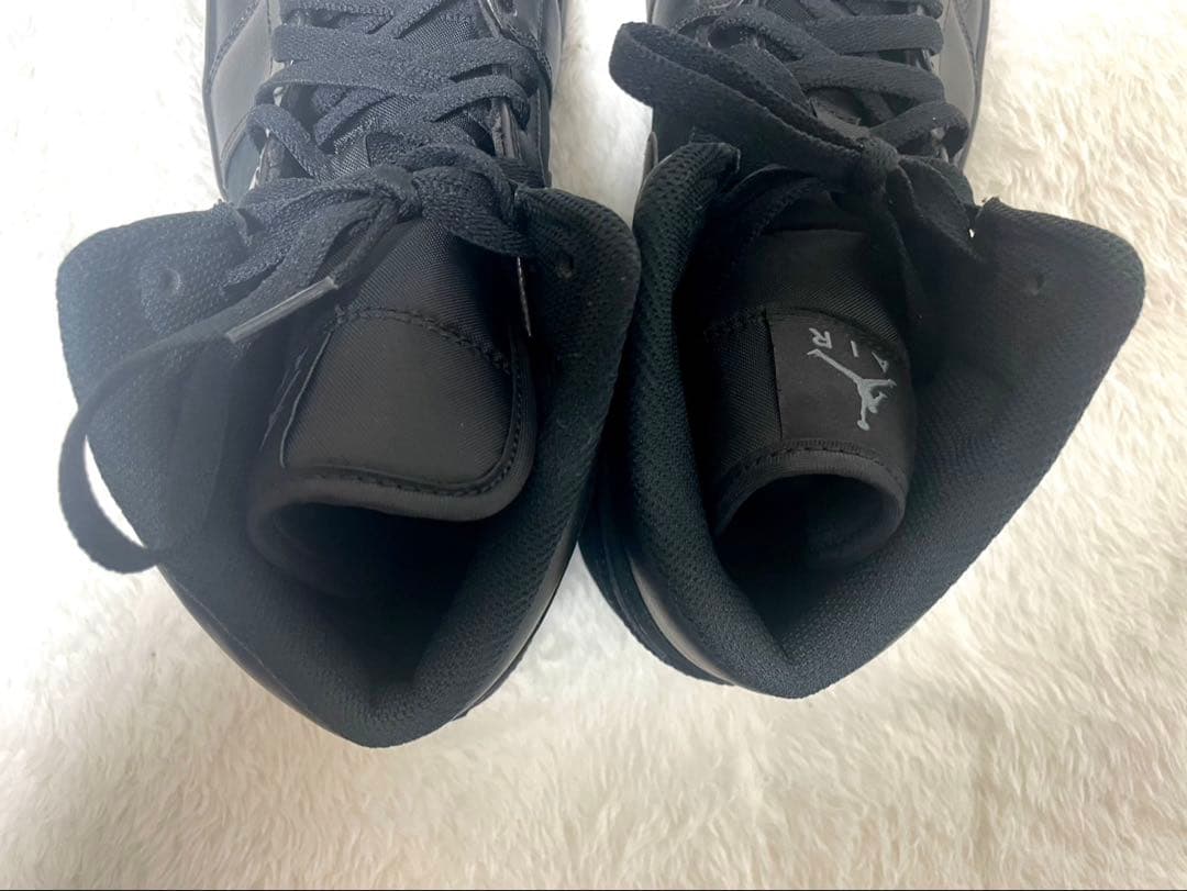 ナイキ エアジョーダン 1 トリプルブラック MID 28cm