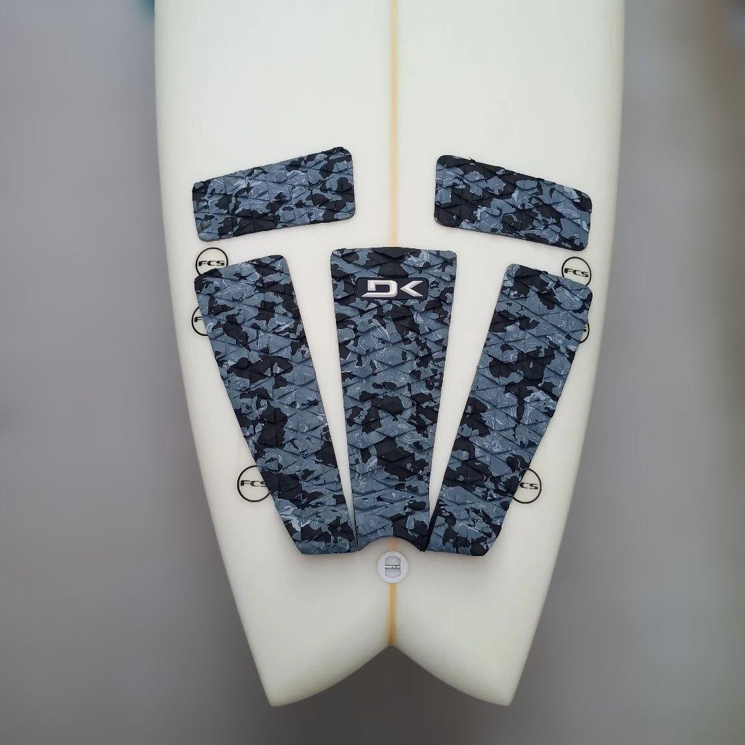 スワローテールファンボード 5フィン　フィン５枚 ハードケース付