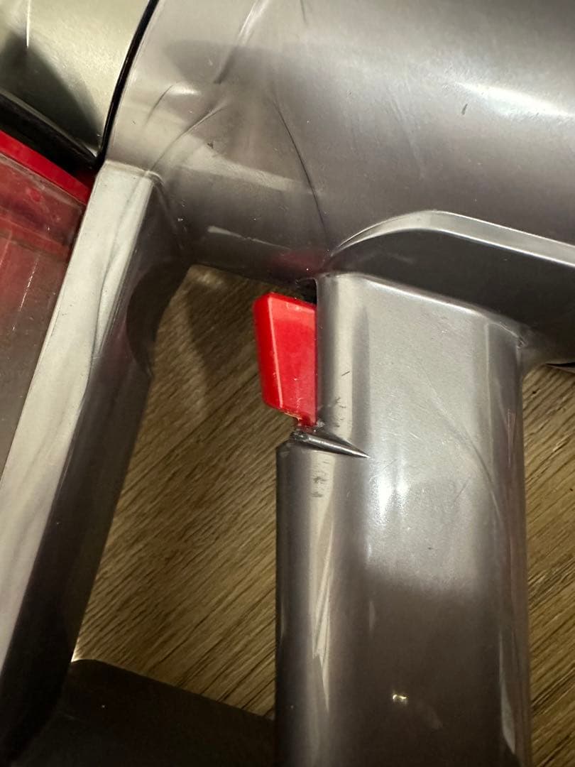 dyson v8 slim fluffy コードレス掃除機