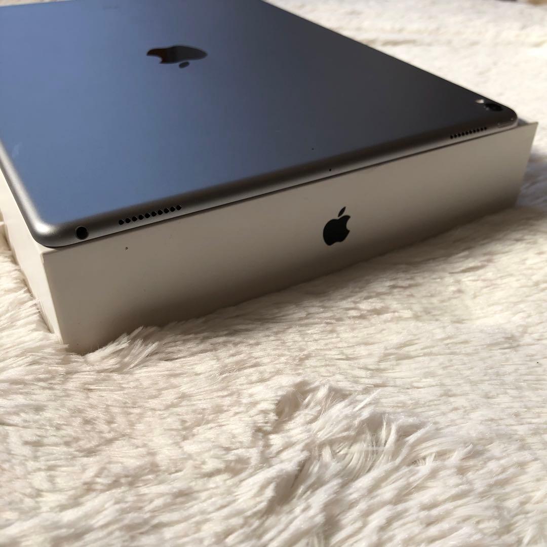 【完動品】iPad Pro 12.9 第2世代 256GB 【すぐ発送】