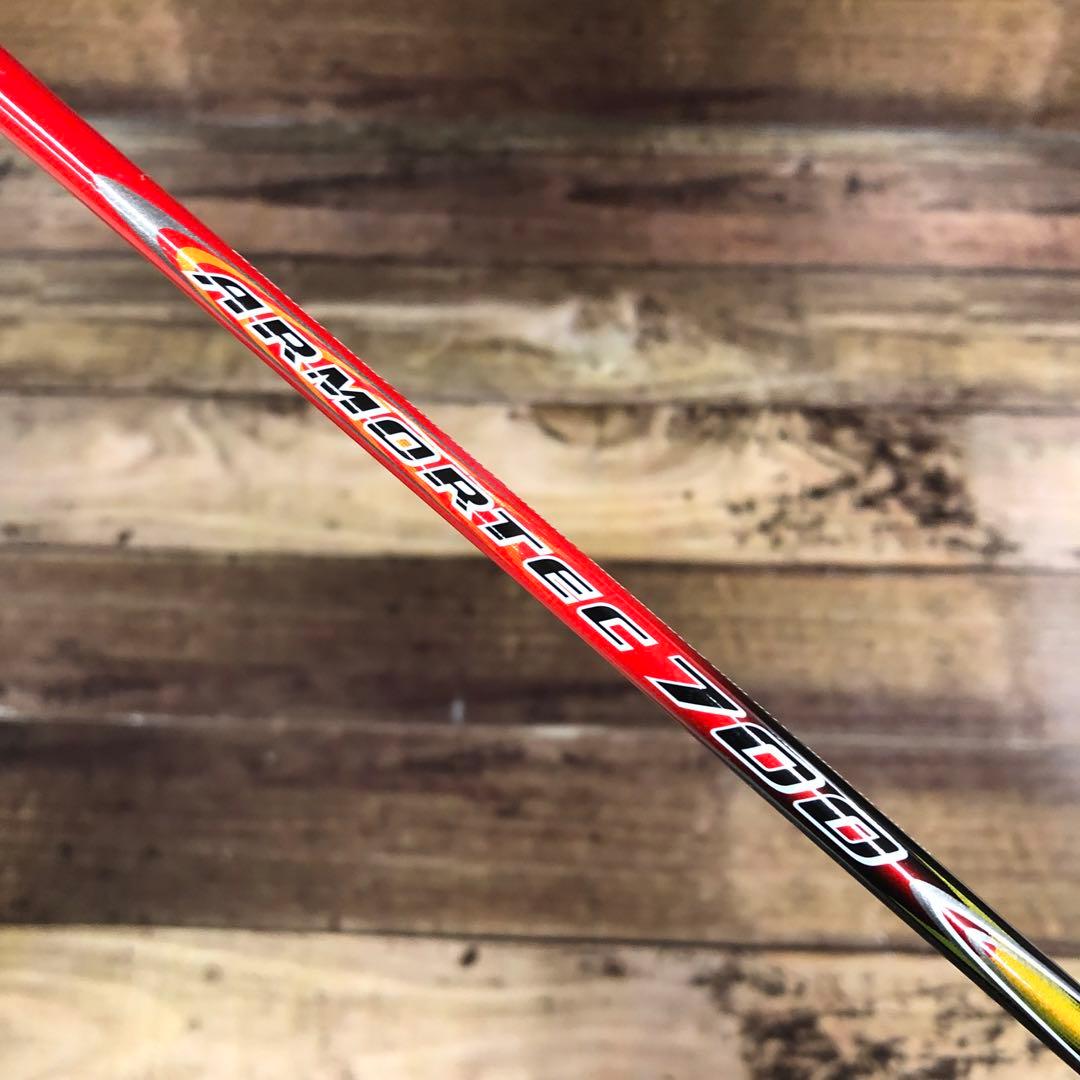 【希少・美品】ヨネックス アーマーテック 700 バドミントン ラケット