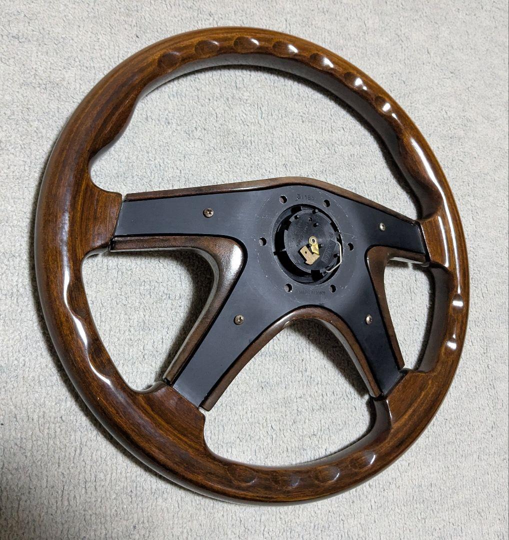 NARDI 4本スポークステアリング