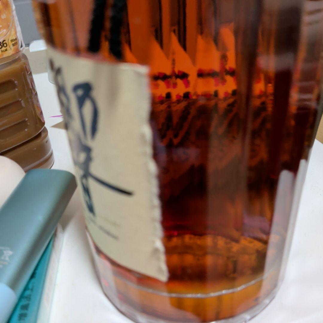 [希少]SUNTORY［響］ノンエイジ 裏ゴールド　紐ありクリスタルキャップ良品