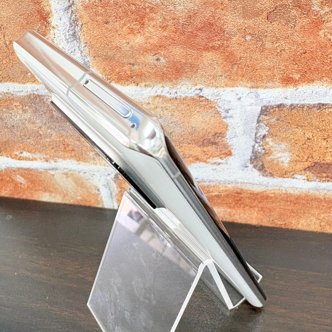 ♦︎シャープ スマホ AQUOS R6 (SH-51B) ホワイト 5G 大画面