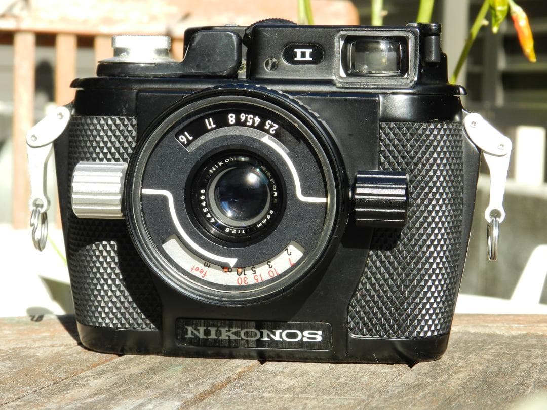 Nikonos II Nikkor 35 2.5 フィルムカメラ 黒　水中