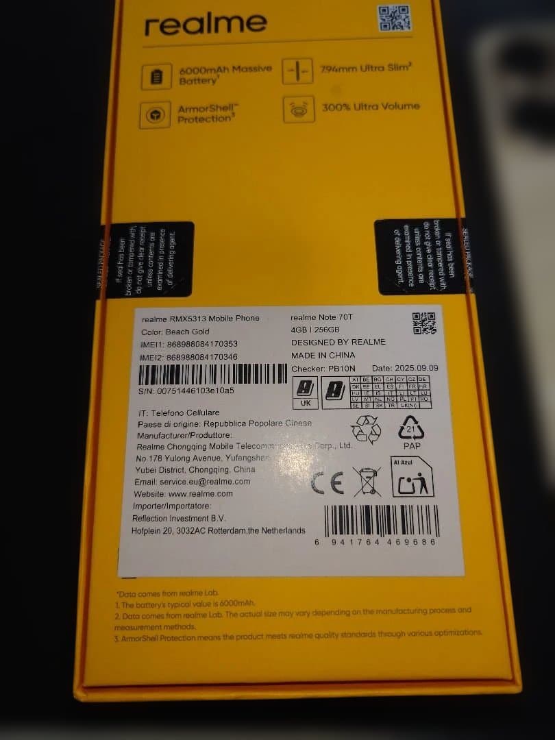 realme Note 70T Goldカラー　4GBRAM/256GBRAM