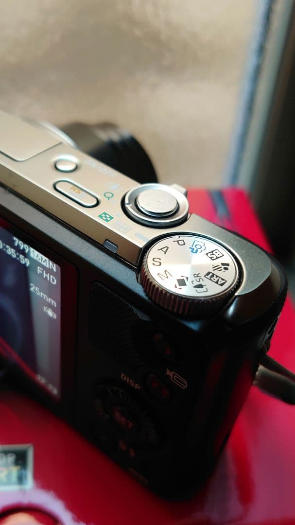 カシオ CASIO EXILIM EX-ZR750 美品 EX-ZR700同等品