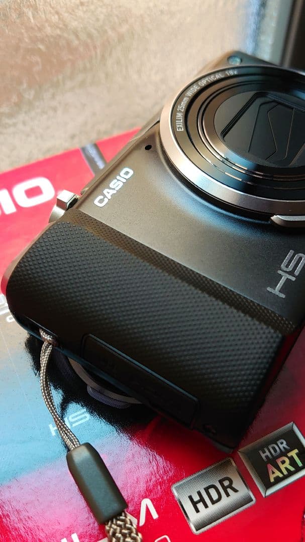 カシオ CASIO EXILIM EX-ZR750 美品 EX-ZR700同等品