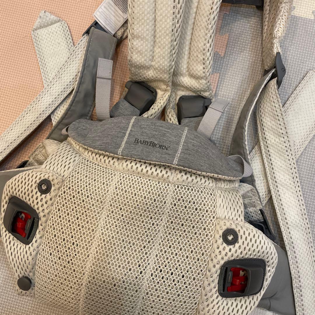 BABYBJÖRN 抱っこ紐 クリーム Harmony ハーモニー