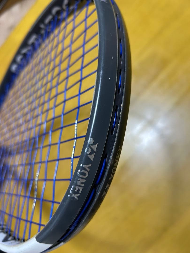 YONEX ボルトレイジ7S ソフトテニスラケット　希望者にはラケットケース有り