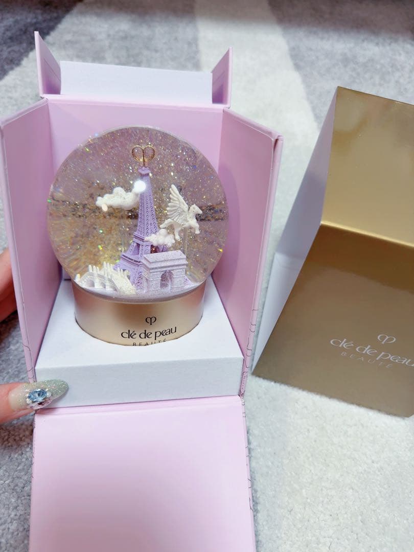 【ちょこ】クレドポーボーテ　スノードーム