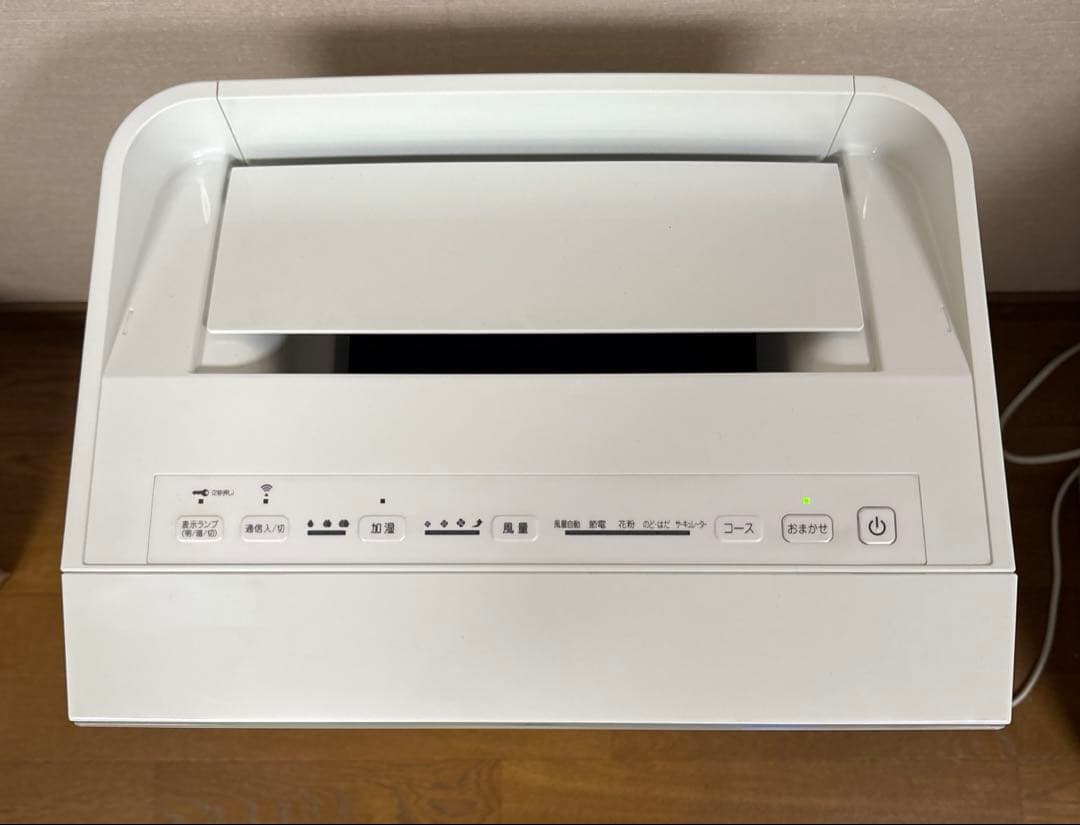 DAIKIN ダイキン　加湿ストリーマ空気清浄機　MCK70UJ-W