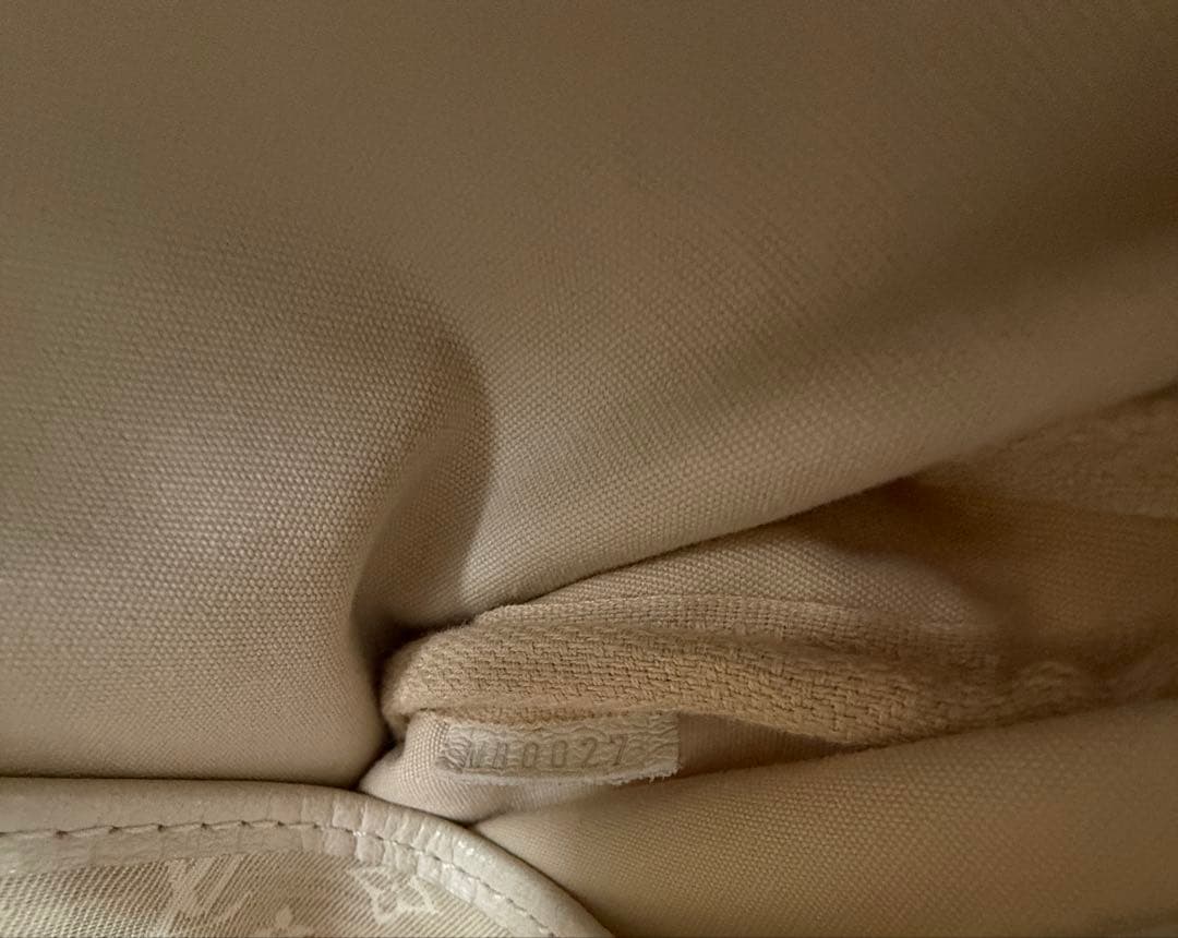 ルイヴィトン モノグラムミニラン ソミュール30 白 M95314