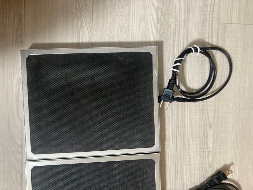 暖トツ　パネルヒーターM 2個　訳あり