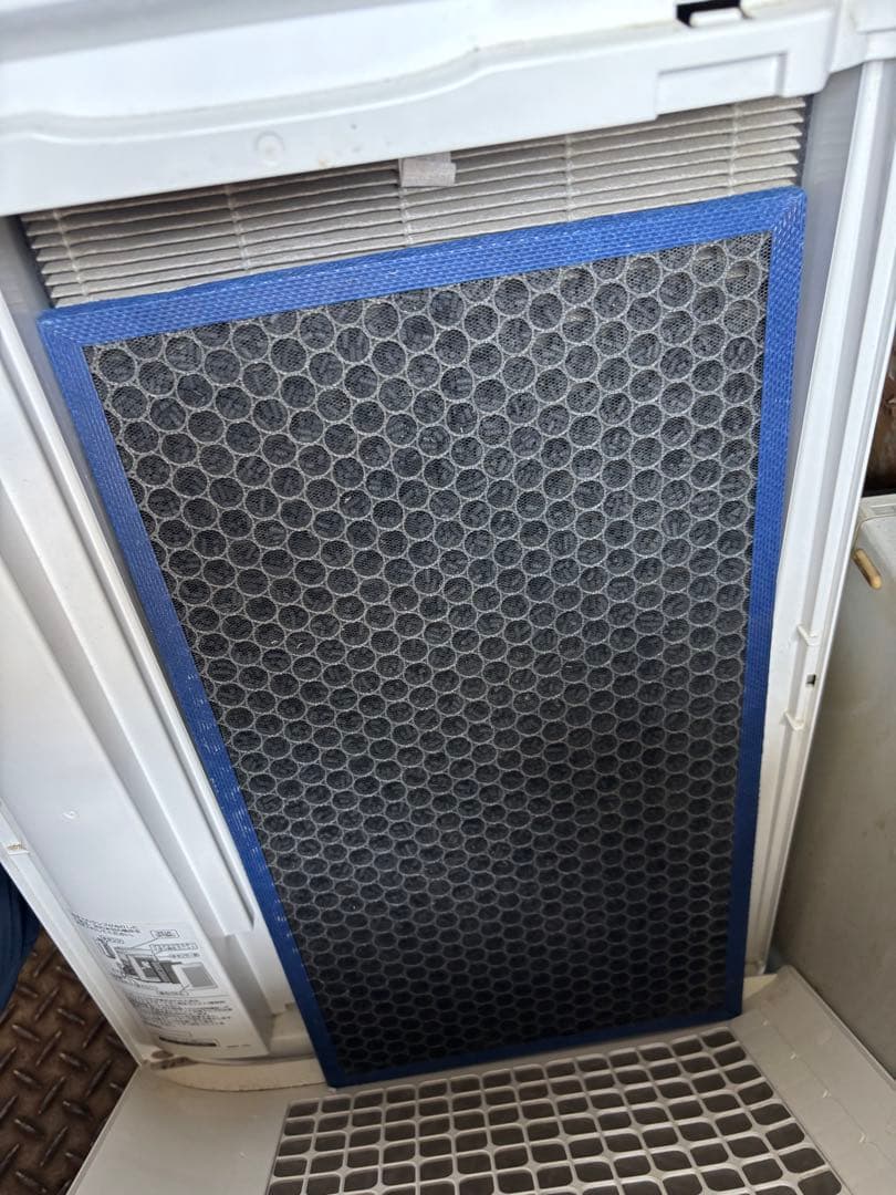 SHARP 加湿空気清浄機 KI-LS70-W プラズマクラスター 2019年製