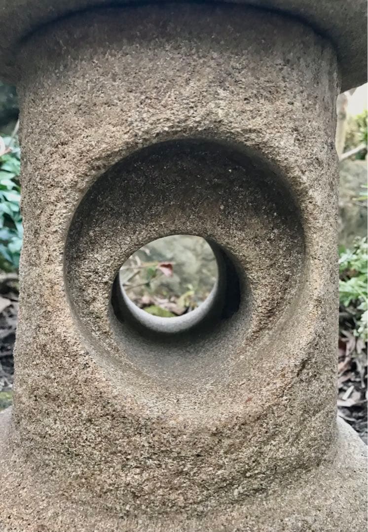 【天然自然石・石灯篭・露地庭灯篭・坪庭灯篭】庭石オブジェ置物ガーデニング造園坪庭