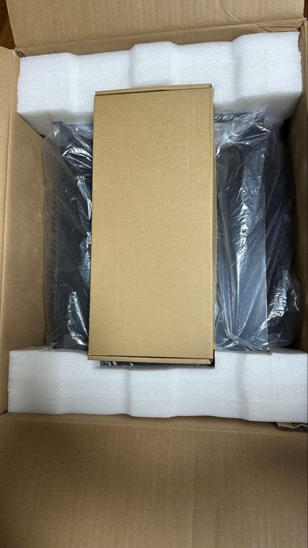 LIANLI ピラーレス コンパクトPC ケース O11D MINI V2 BK