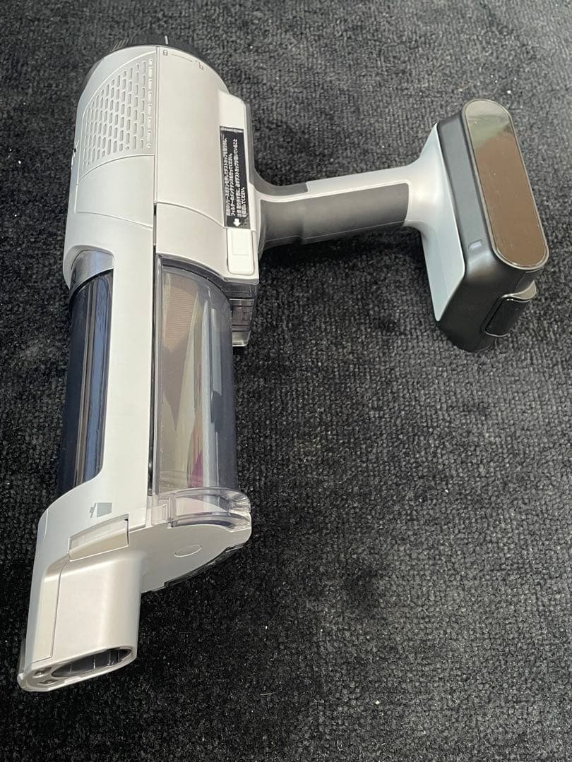 Shark スティッククリーナー IW2241J 未使用に近い商品です