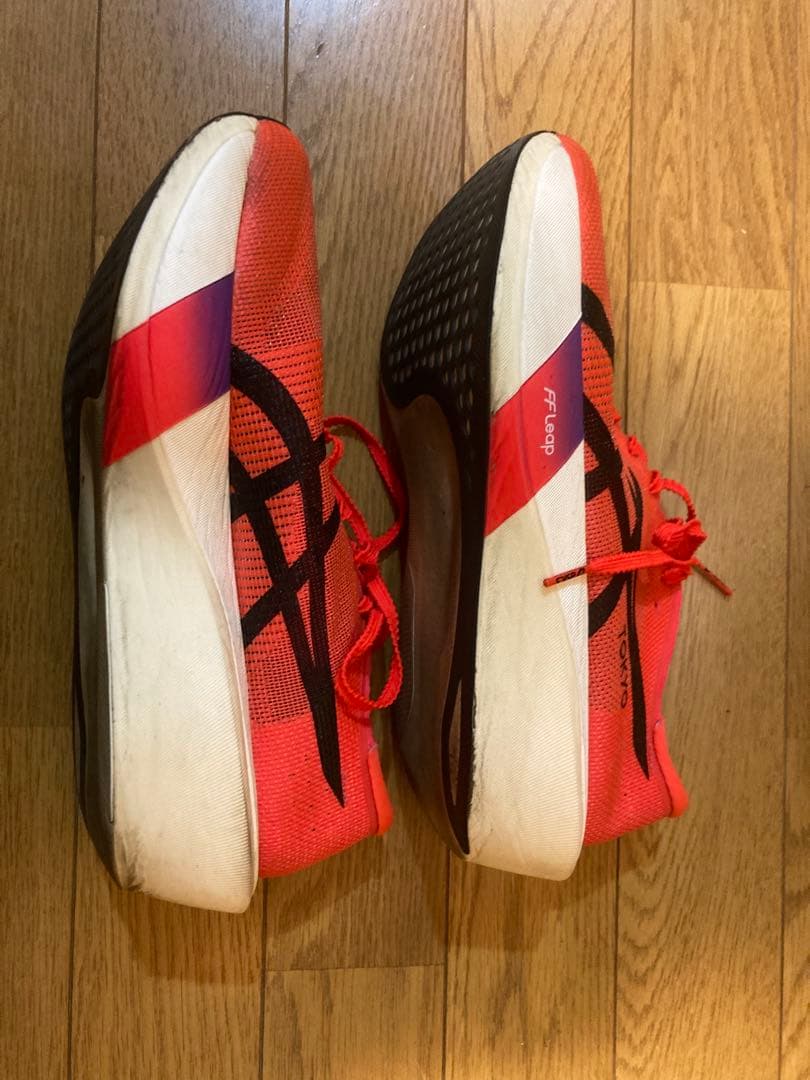 アシックス　メタスピードエッジ　Tokyo 27.0センチ