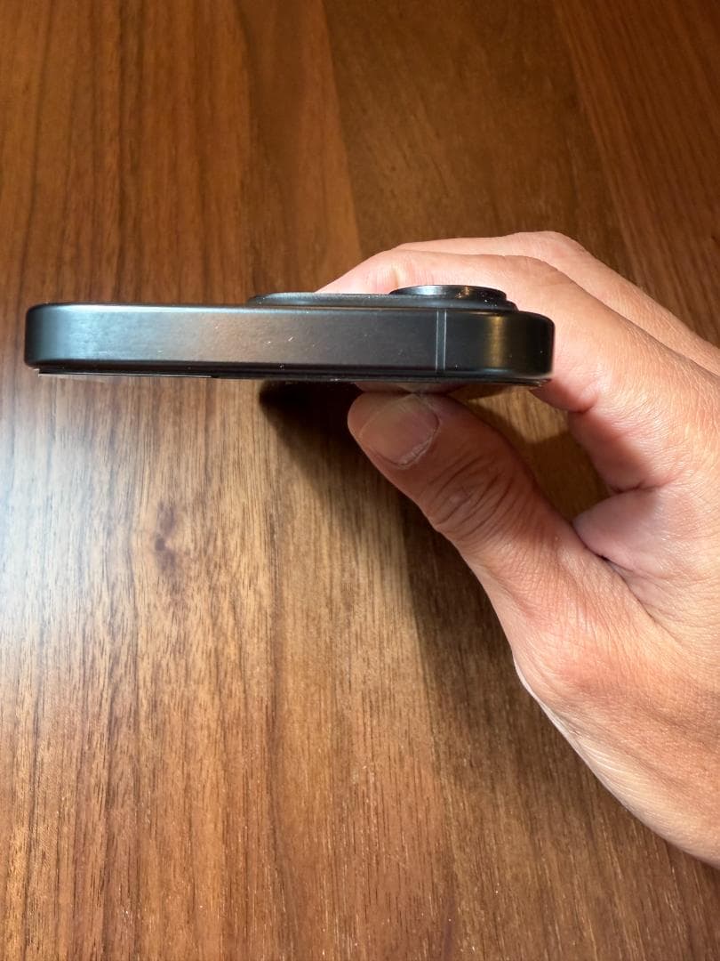 【美品】iPhone 15 Pro 256GB SIMフリー｜おまけ付