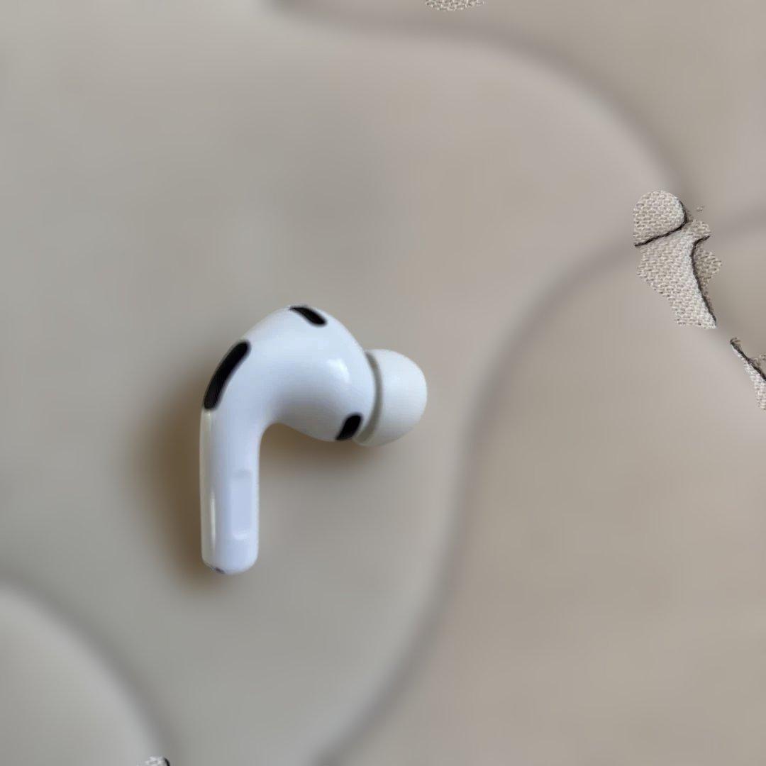AirPods 第三世代 ホワイト ワイヤレスイヤホン 右耳用