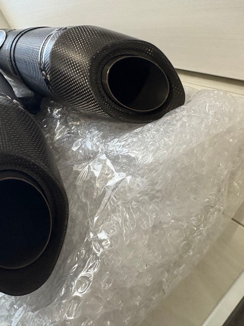 AKRAPOVIC YAMAHA r1 2007 2008 4c8 マフラー