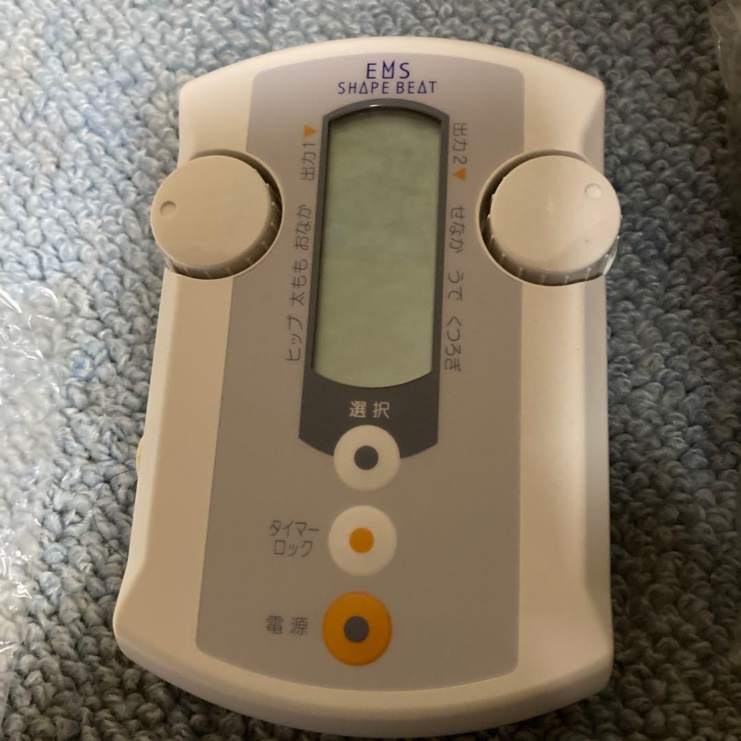 EMS SHAPE BEAT 美顔器