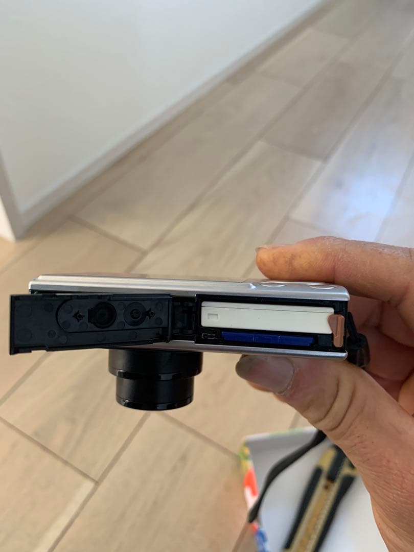 Canon IXY Digital 25 IS コンパクトデジタルカメラ