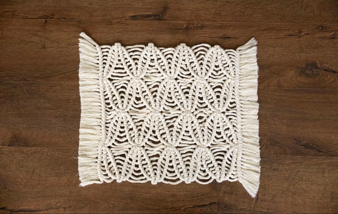 美品 マクラメ編みクリーム色ラグ　オーダーメイド