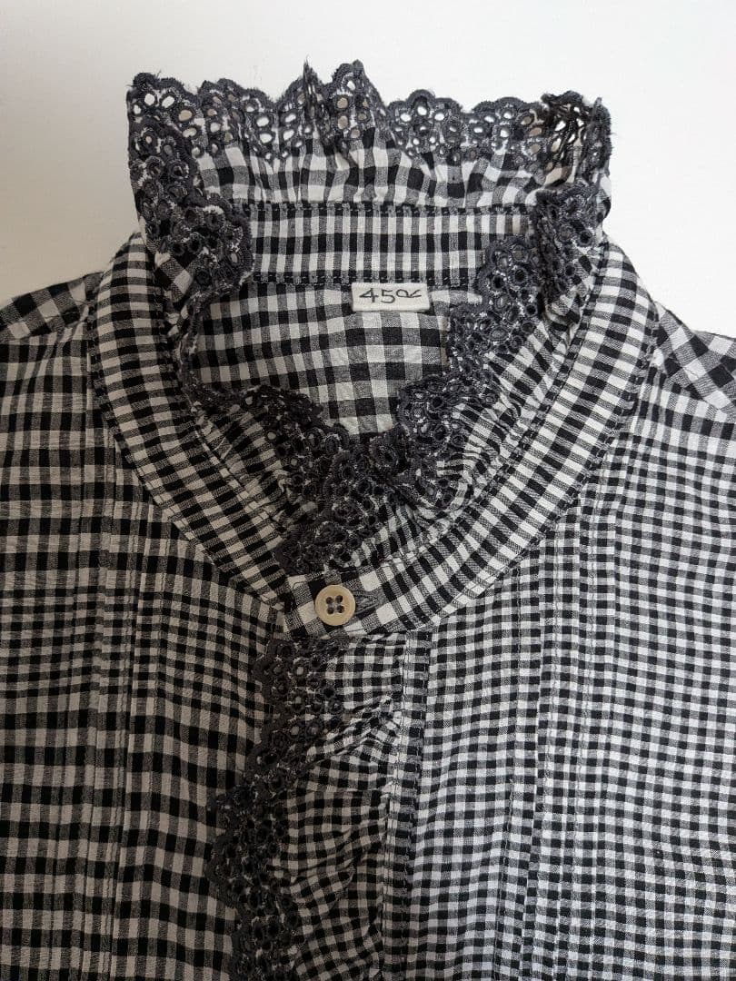 45R　春風インドカディのフリルブラウス　影色ギンガムチェック