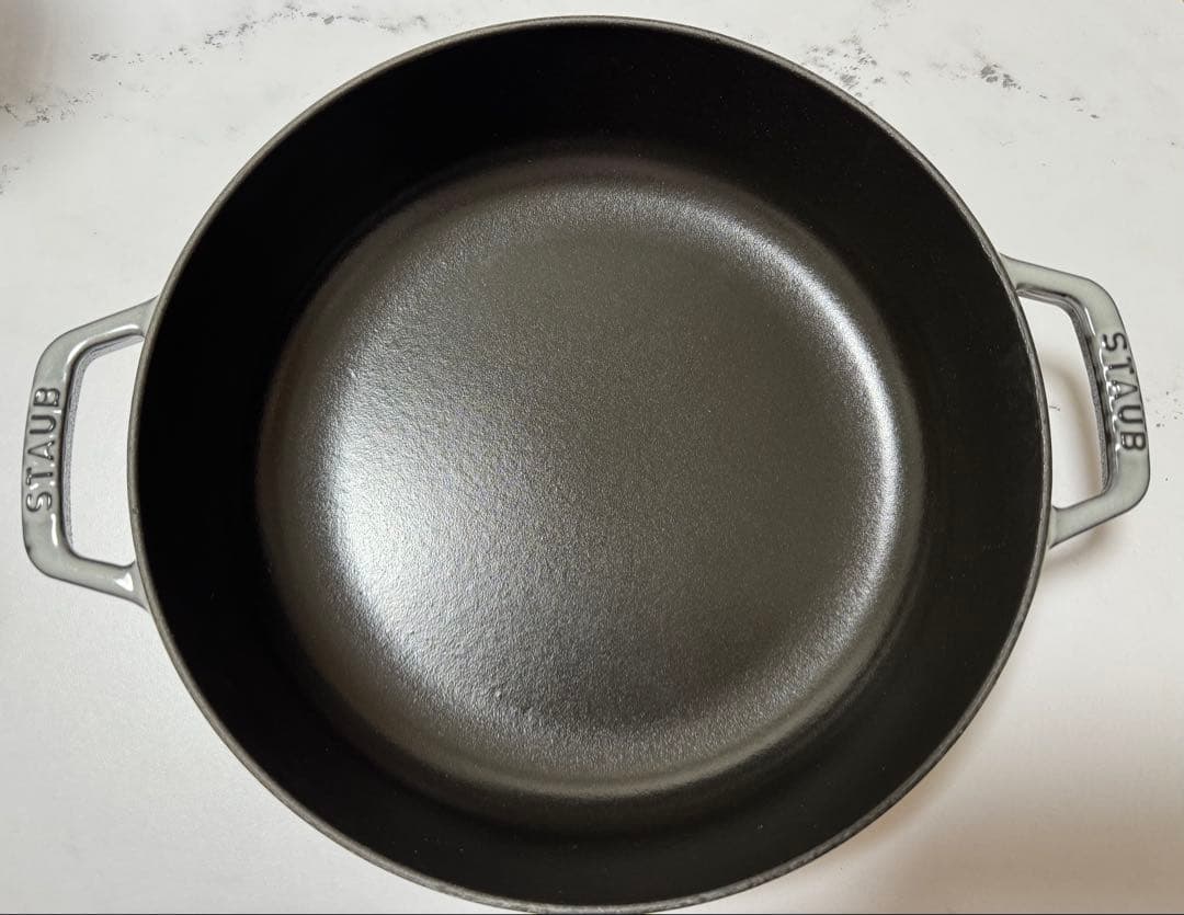 【美品】ストウブ ブレイザーソテーパン26cm【STAUB】