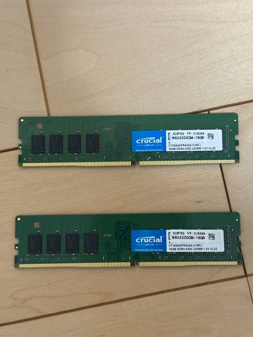 m*o様 Crucial DDR4-3200 16GB 4枚　計64GB
