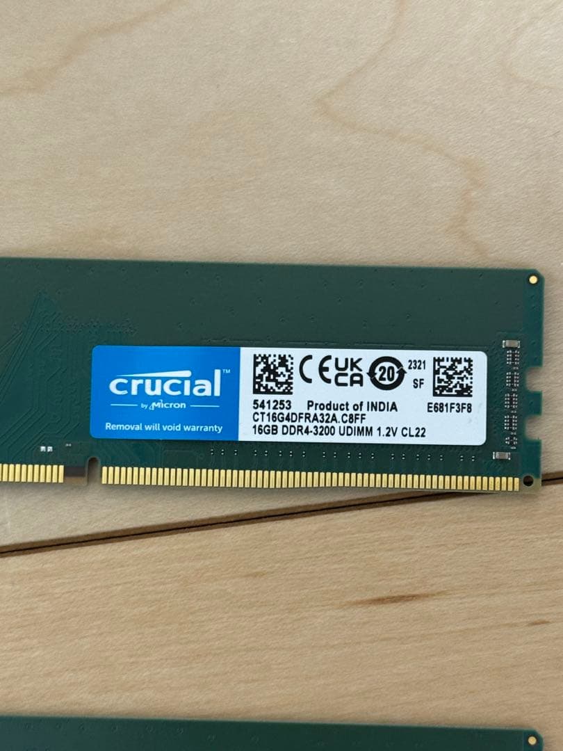 m*o様 Crucial DDR4-3200 16GB 4枚　計64GB
