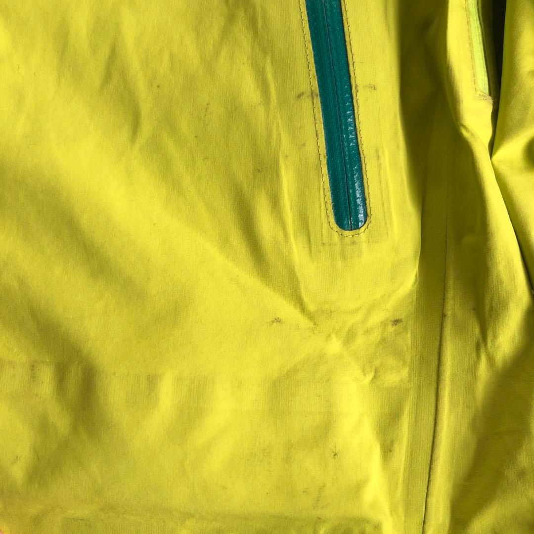 モンベル　ハードシェル／スキーウェア