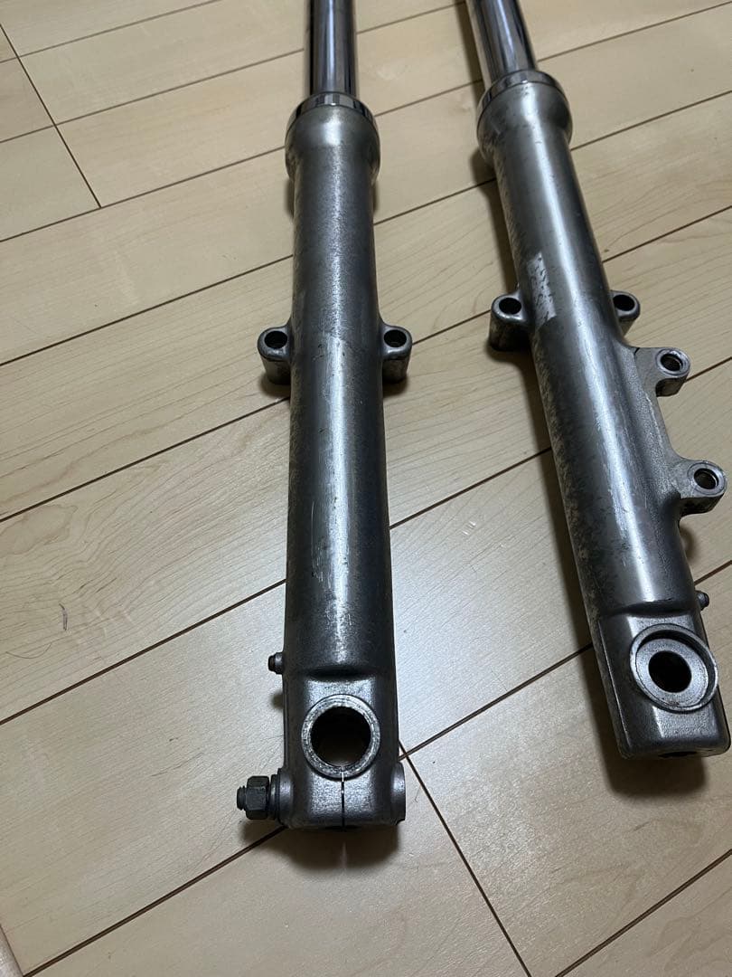 スポーツスター ハーレー フロントフォーク 39ミリ XL883 XL1200